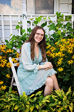 PBK_OLIVIA_LENA_CLASS OF 23_8255