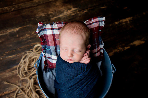 PBK_TROY_2023_NEWBORN_1014 1