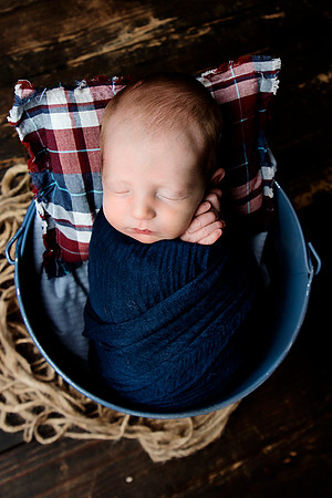 PBK_TROY_2023_NEWBORN_1020
