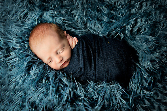 PBK_TROY_2023_NEWBORN_1057 3