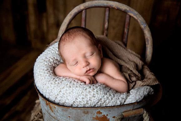 PBK_TROY_2023_NEWBORN_1226