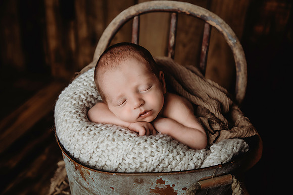 PBK_TROY_2023_NEWBORN_1226 1