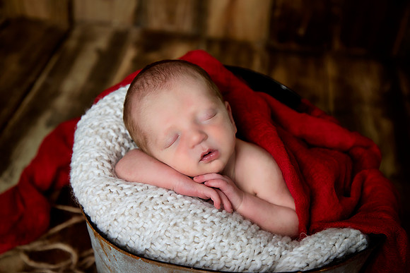 PBK_TROY_2023_NEWBORN_1273