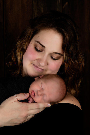 PBK_TROY_2023_NEWBORN_1321
