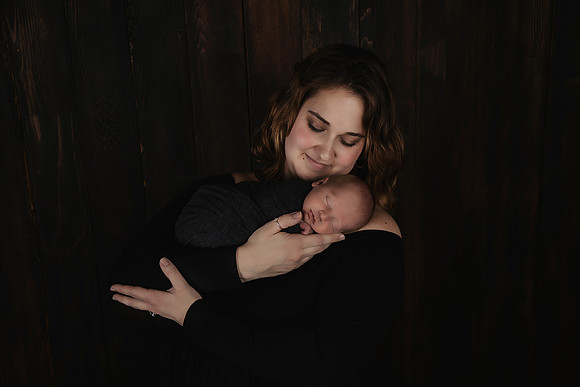 PBK_TROY_2023_NEWBORN_1326 1