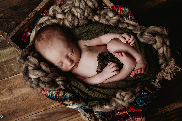 PBK_TROY_2023_NEWBORN_1309 1