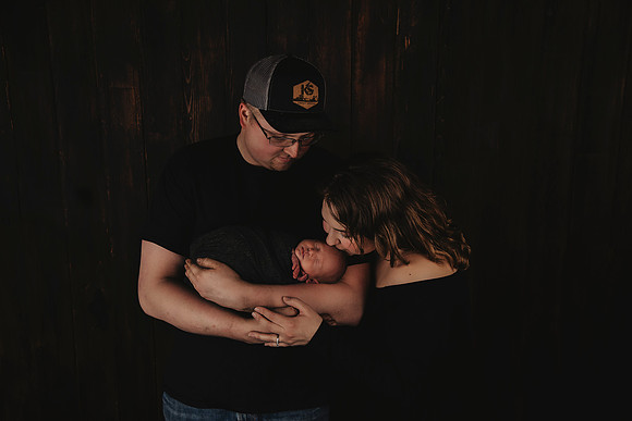 PBK_TROY_2023_NEWBORN_1403 1