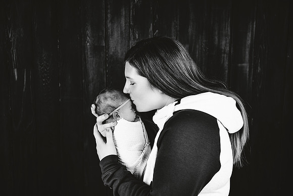 PBK_ZOEY_2023_NEWBORN_1524 3