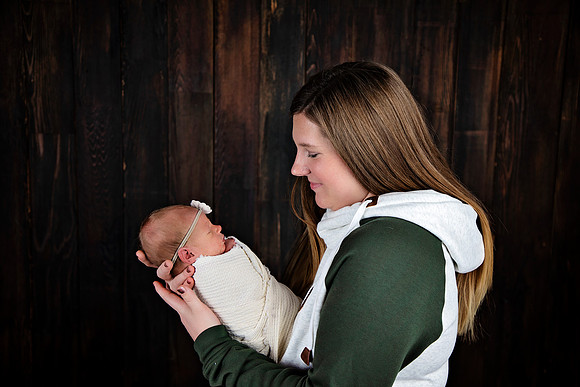 PBK_ZOEY_2023_NEWBORN_1521
