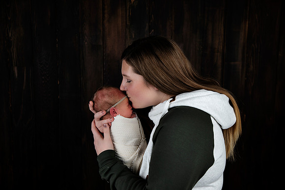 PBK_ZOEY_2023_NEWBORN_1524