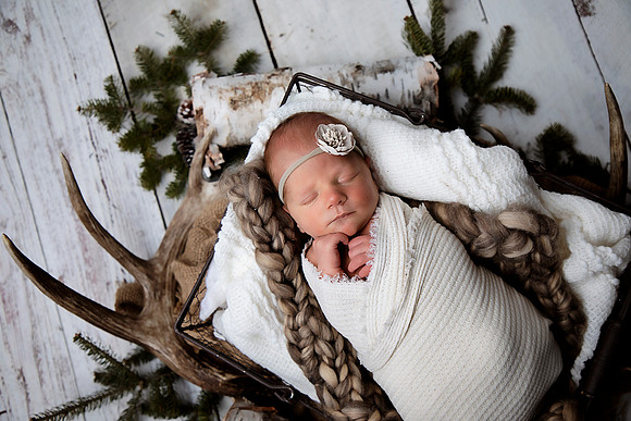 PBK_ZOEY_2023_NEWBORN_1540