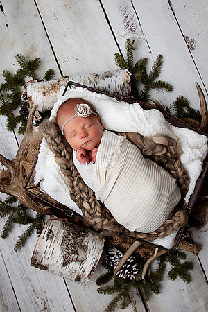 PBK_ZOEY_2023_NEWBORN_1560