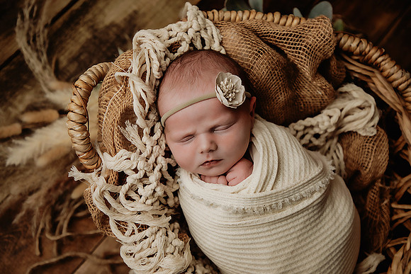 PBK_VOELZ_HARPER_NEWBORN_2023_9695 copy 1