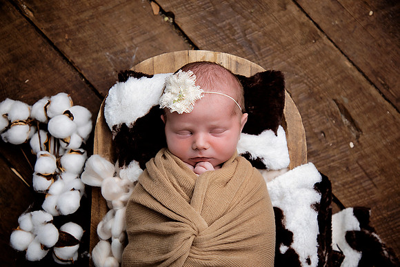PBK_VOELZ_HARPER_NEWBORN_2023_9832
