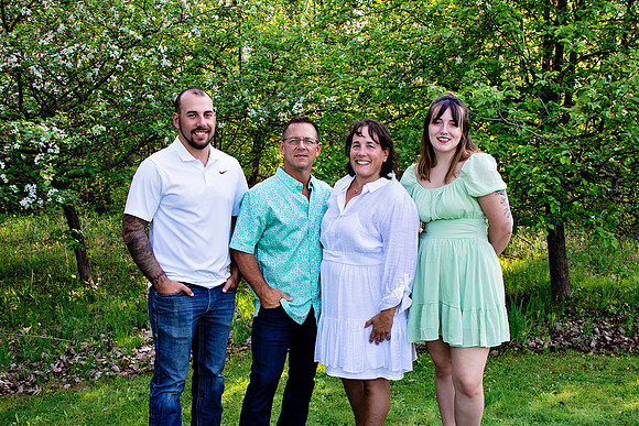 PBK_FAMILY_5.20_2023_6404