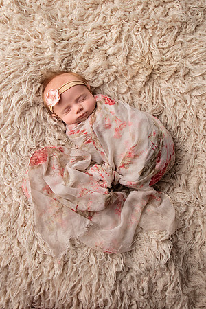PBK_CARLSON_NEWBORN_2023_5488