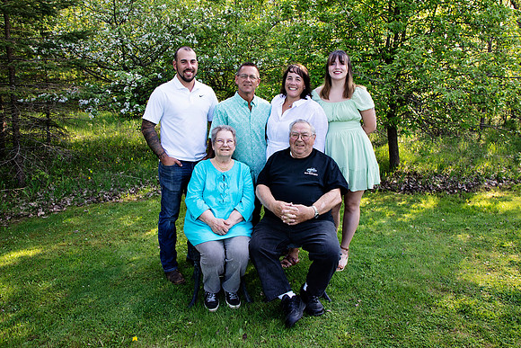 PBK_FAMILY_5.20_2023_5951