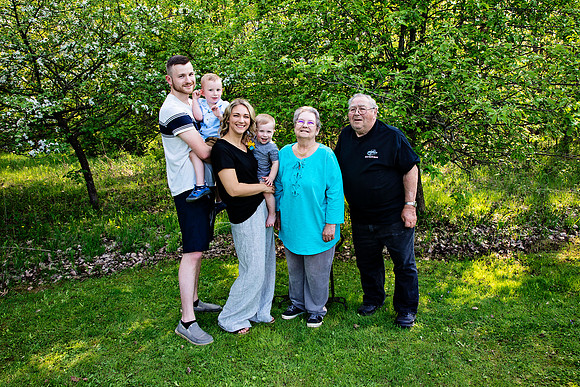 PBK_FAMILY_5.20_2023_5928
