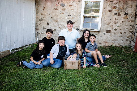 PBK_Strnad Family_2023_0944