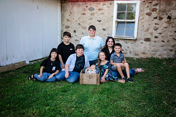 PBK_Strnad Family_2023_1002 copy