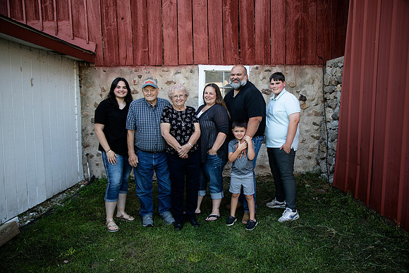 PBK_Strnad Family_2023_1193