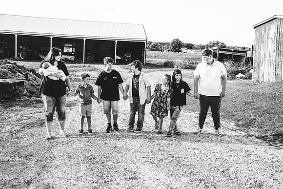 PBK_Strnad Family_2023_1500 copy