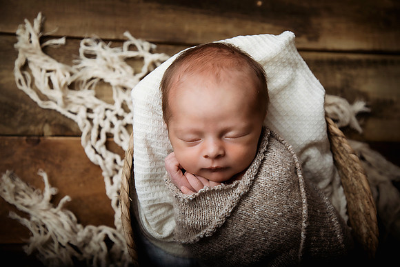 PBK_LEVI_NEWBORN_2022_9466 copy