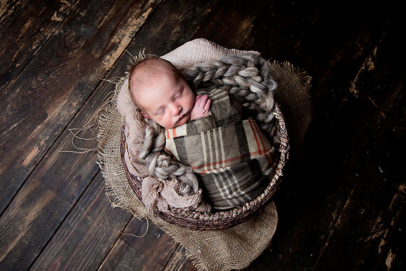 PBK_TUCKER_NEWBORN_2024_3412