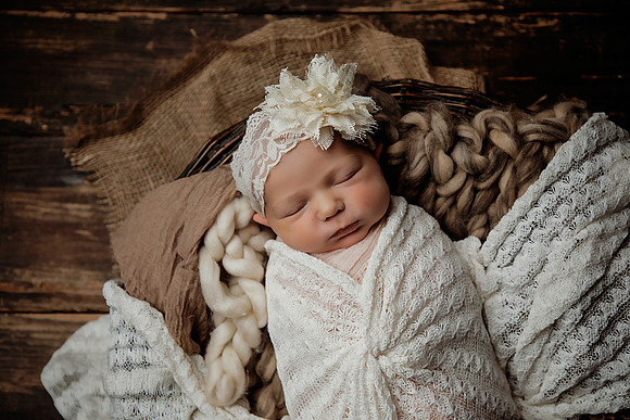 PBK_RIVER_NEWBORN_2024_2339 copy