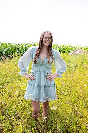 PBK_OLIVIA_LENA_CLASS OF 23_8343