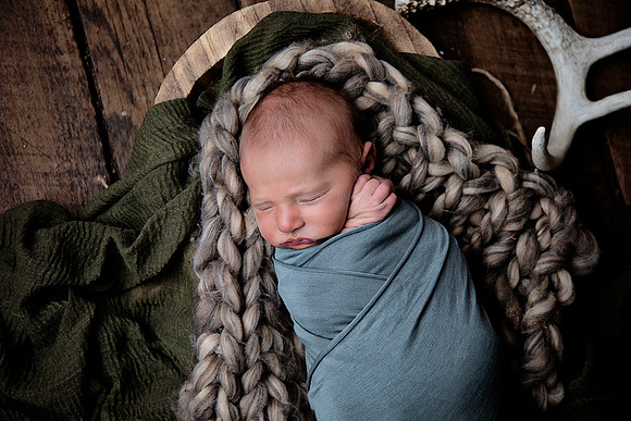 PBK_TUCKER_NEWBORN_2024_3495