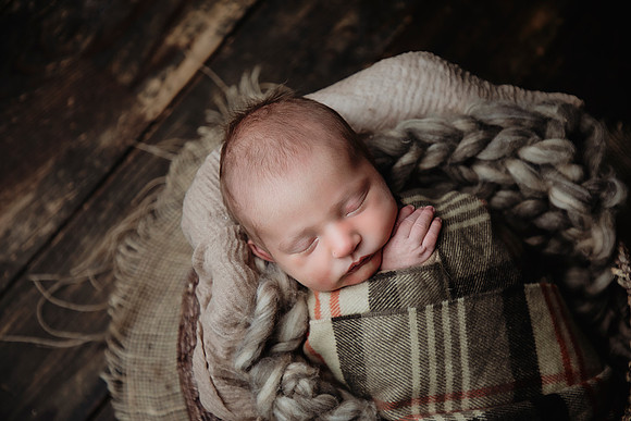 PBK_TUCKER_NEWBORN_2024_3409 copy