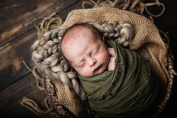PBK_LEVI_NEWBORN_2022_9682 copy