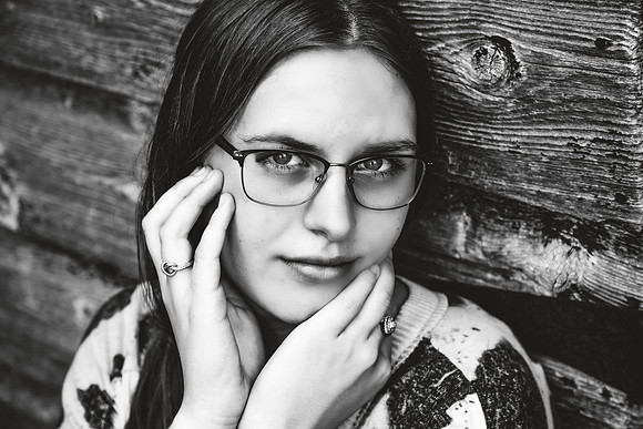 PBK_OLIVIA_LENA_CLASS OF 23_8630 copy