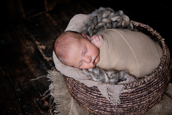 PBK_TUCKER_NEWBORN_2024_3462